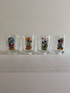 Set of 4 Mickey Mouse WDW 2000 Collectible McDonalds Glasses